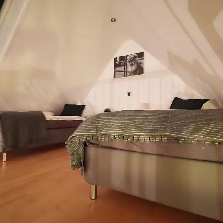 Berg - Ikon Immoleasing Berg bei Neumarkt